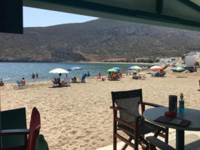 Cozy Studio in Beautiful Apollonas Beach Naxos